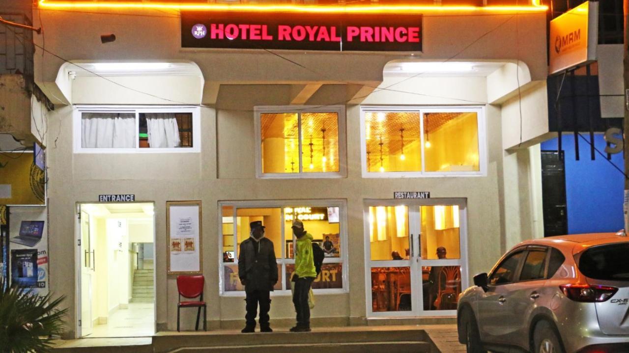 Royal Prince Hotel, Meru Luaran gambar